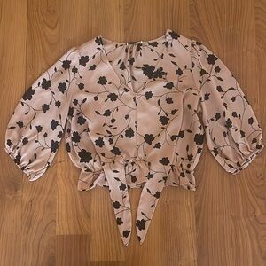 Women’s Cropped Blouse